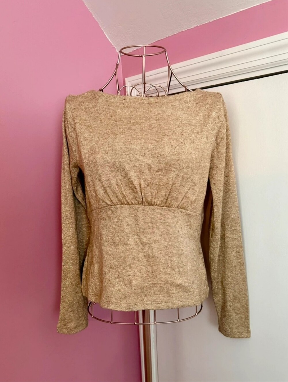 Banana Republic Neutral Beige Long Sleeve Knit Top